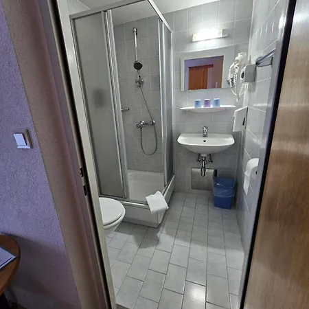 Renona Rehabilitation Hotel 3*
