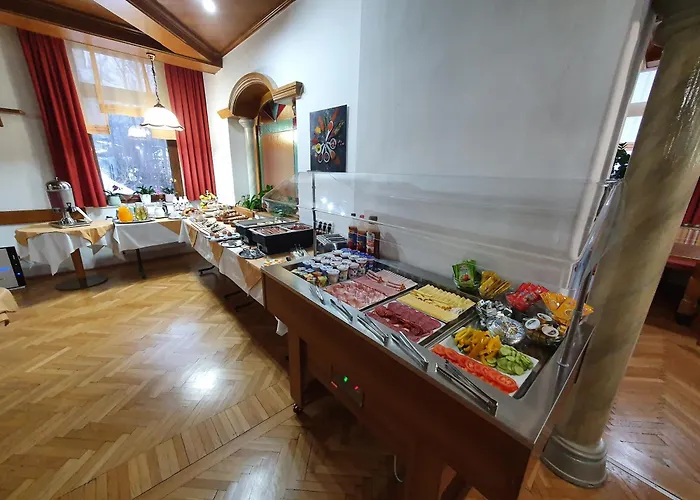 Renona Rehabilitation Hotel 3*